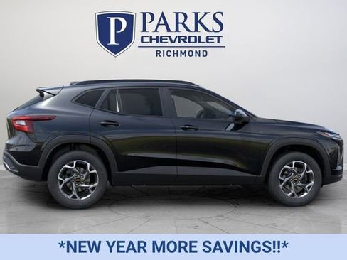 New 2026 Chevrolet Trax LT w/ Driver Confidence Package image 5