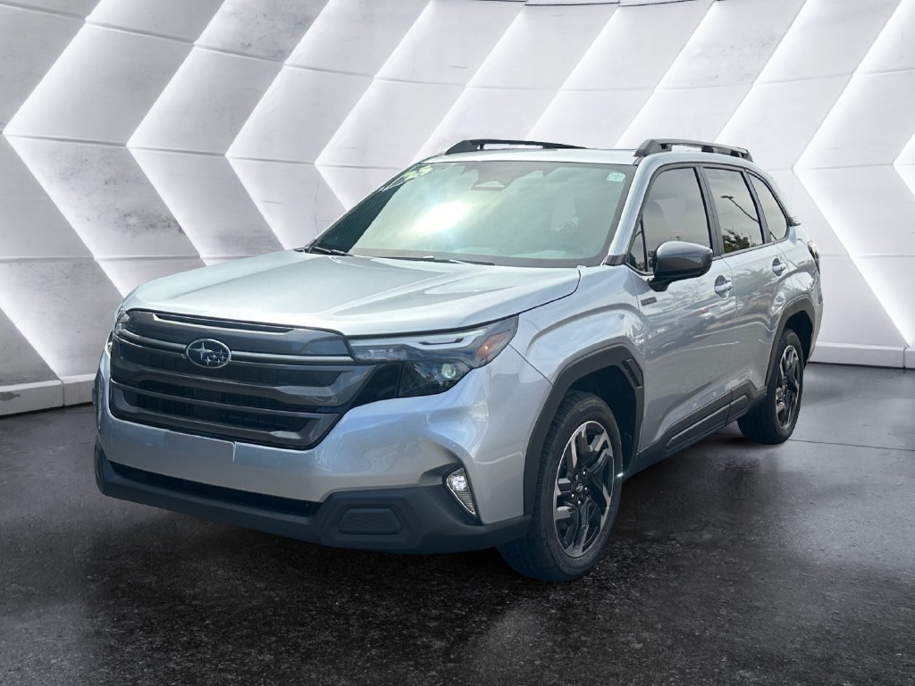 Used 2026 Subaru Forester Premium w/ Premium/Sport Hybrid Package AWD/4WD image 3