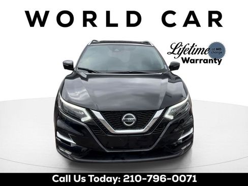 Used 2021 Nissan Rogue Sport SL w/ Premium Package image 3