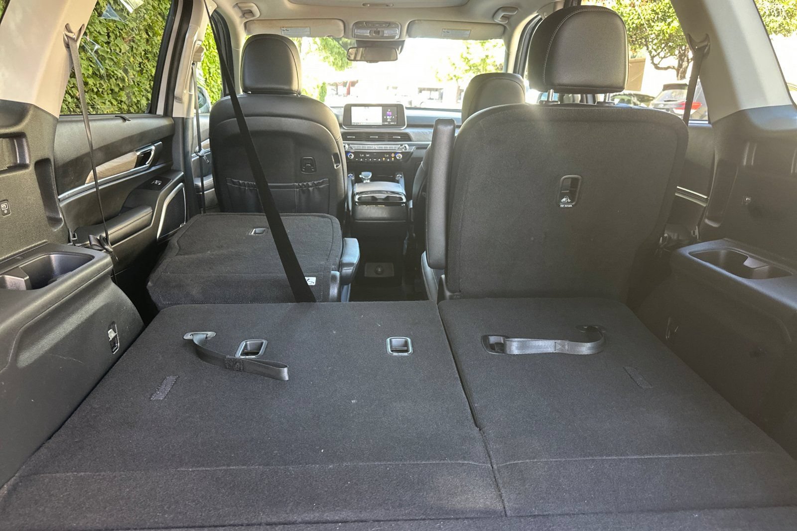 Used 2022 Kia Telluride EX w/ EX Premium Package AWD/4WD image 16