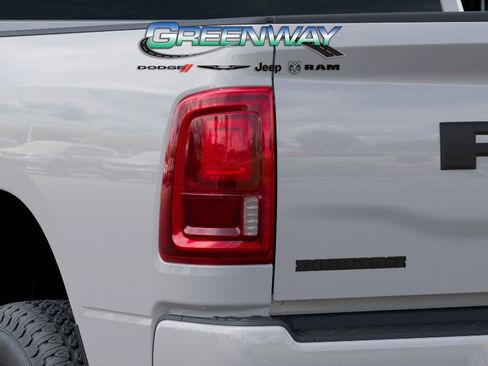New 2026 RAM 3500 Big Horn AWD/4WD image 9