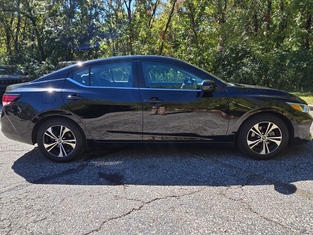 Used 2023 Nissan Sentra SV FWD image 9