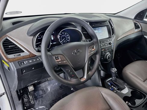 Used 2018 Hyundai Santa Fe Sport FWD image 9