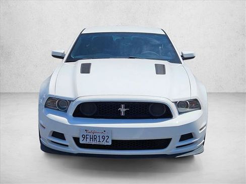 Used 2013 Ford Mustang Boss 302 w/ Boss 302 Accessory Pkg RWD image 2