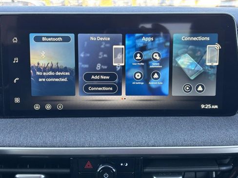 Used 2026 Nissan Kicks SV w/ Cold Weather Package image 8