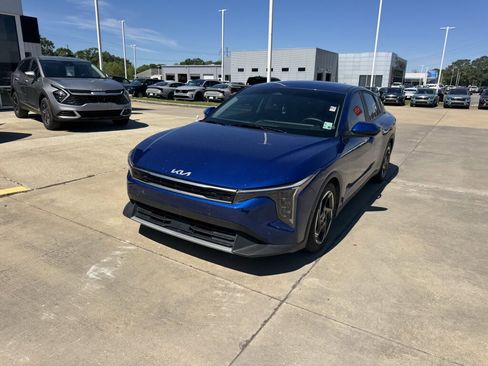 Used 2025 Kia K4 EX FWD image 4