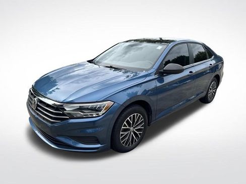 Used 2020 Volkswagen Jetta SE FWD image 3