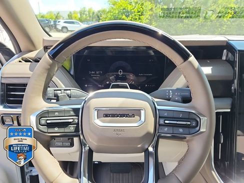 New 2026 GMC Yukon Denali AWD/4WD image 25