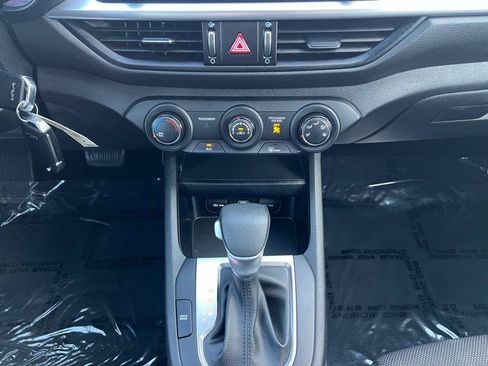 Used 2023 Kia Forte LXS w/ LXS Technology Package FWD image 14