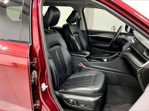 Used 2021 Jeep Grand Cherokee L Limited image 10