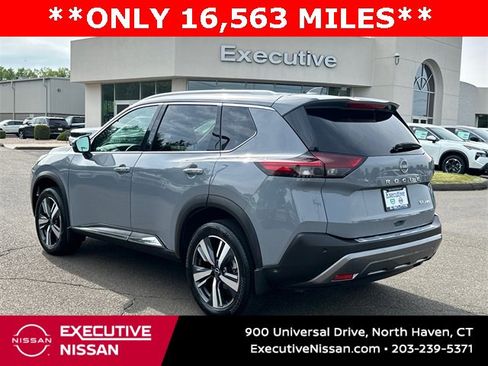 Certified 2022 Nissan Rogue SL image 4