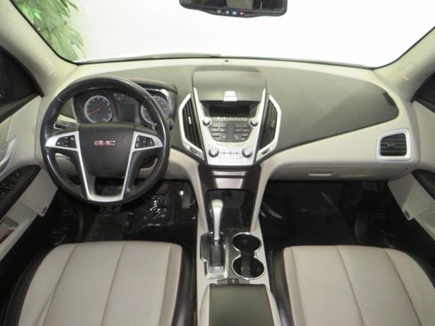 Used 2011 GMC Terrain SLT image 15