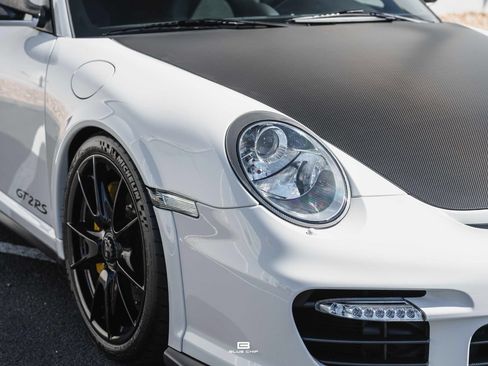 Used 2011 Porsche 911 GT2 RS RWD image 22