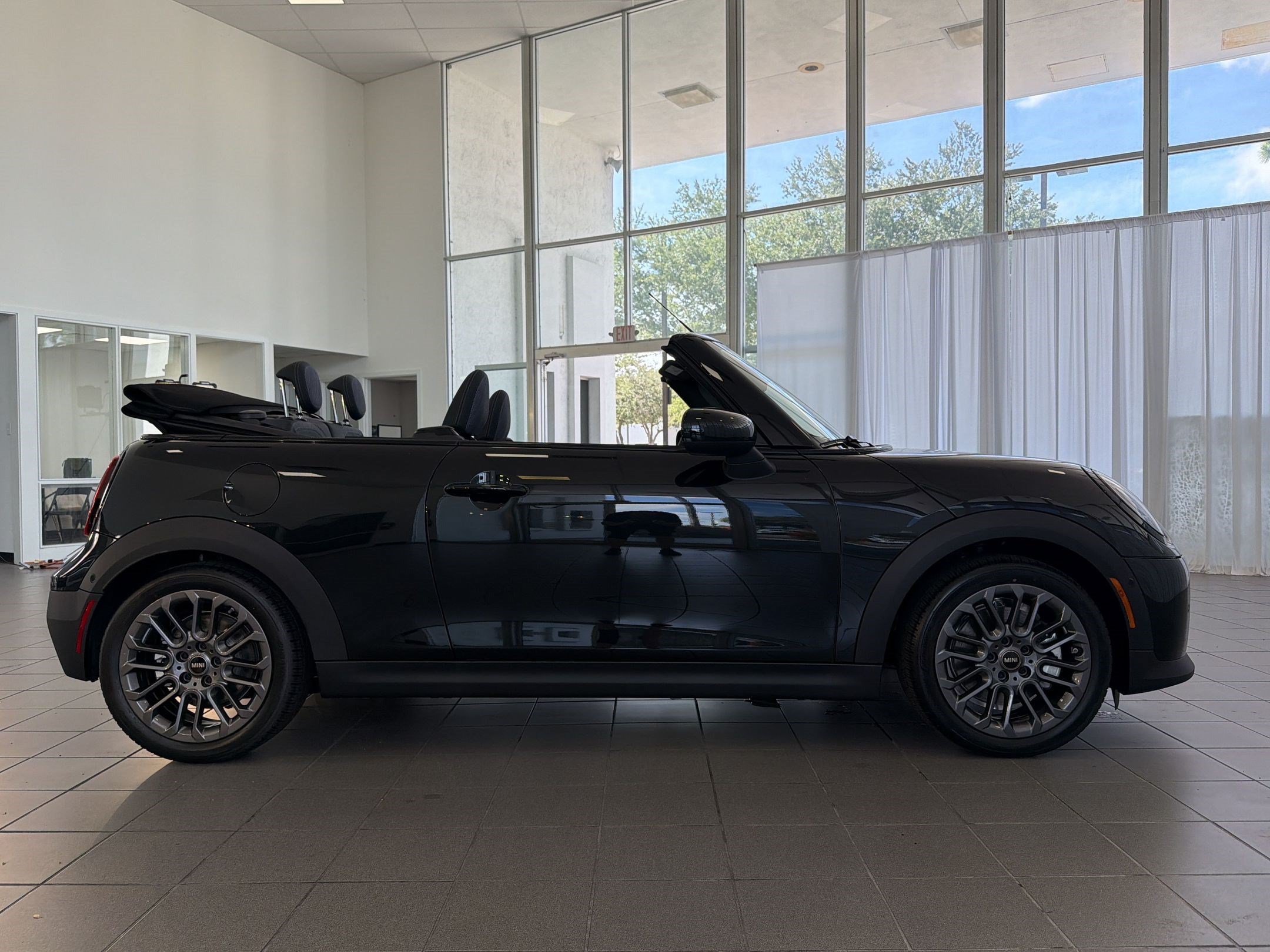 New 2026 MINI Cooper S FWD image 8