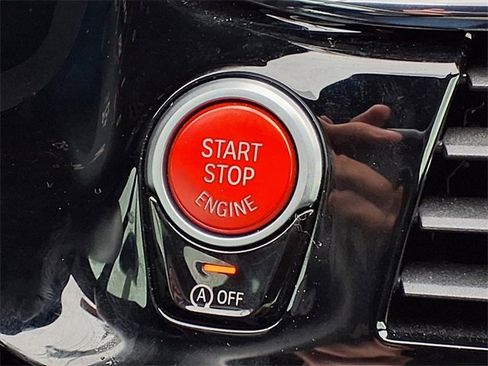 Used 2020 BMW M5 w/ Executive Package image 18