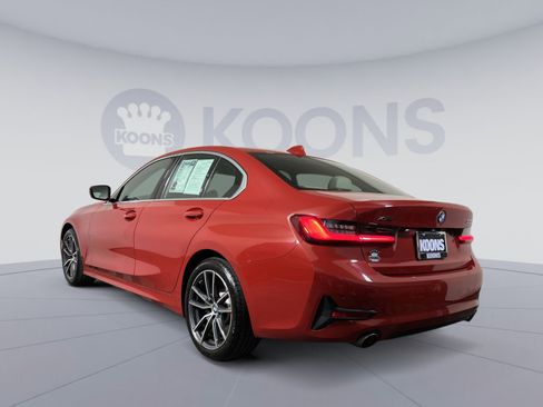 Used 2021 BMW 330i xDrive 330i xDrive w/ Driving Assistance Package image 4