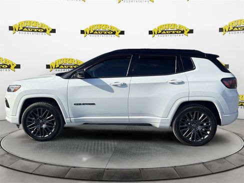 Used 2023 Jeep Compass High Altitude image 2