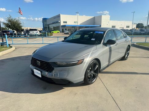 Certified 2024 Honda Accord Sport image 4
