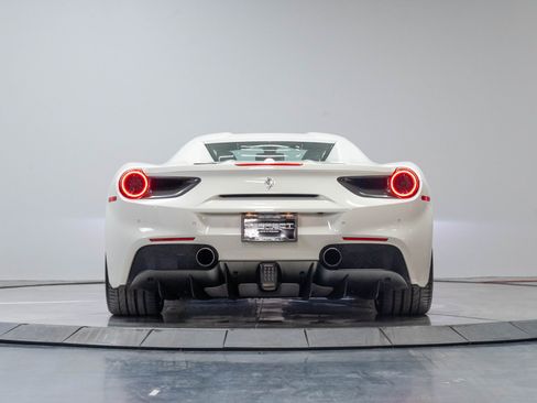 Used 2016 Ferrari 488 Spider RWD image 59