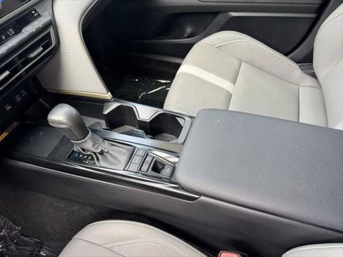 Used 2025 Toyota Camry SE w/ Convenience Package FWD image 86