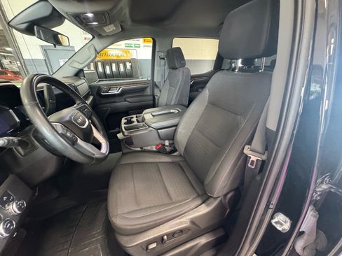 Used 2023 GMC Sierra 1500 Elevation AWD/4WD image 17
