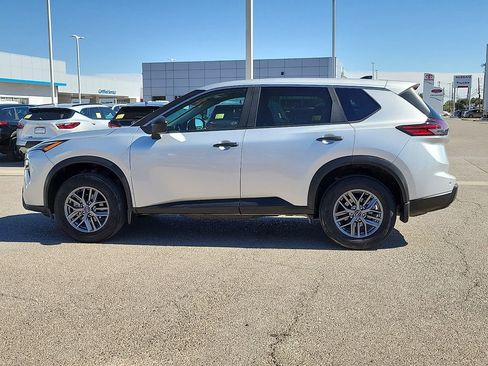 Used 2024 Nissan Rogue S AWD/4WD image 6