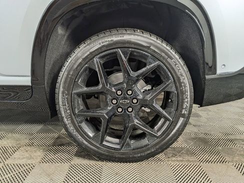 New 2026 Chevrolet Traverse RS AWD/4WD image 13