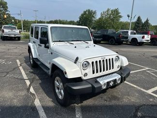 Used 2015 Jeep Wrangler Unlimited Sahara w/ Connectivity Group AWD/4WD video 1