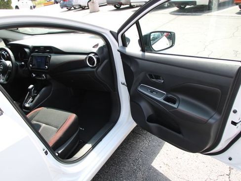 Certified 2025 Nissan Versa SR w/ Trunk Package FWD image 28