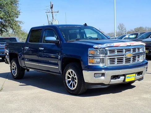 Used 2015 Chevrolet Silverado 1500 LTZ Z71 w/ LTZ Plus Package image 3