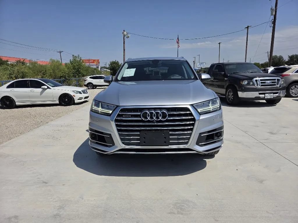 Used 2018 Audi Q7 3.0T Prestige w/ Prestige Package AWD/4WD image 2