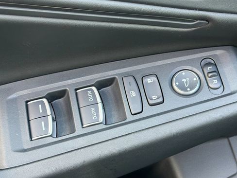 New 2026 Honda Accord SE image 12