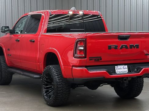 Used 2025 RAM 1500 Big Horn AWD/4WD image 3