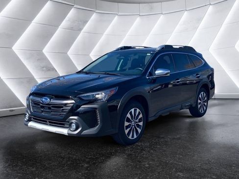 Used 2024 Subaru Outback Touring XT image 3