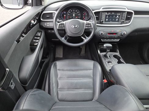 Used 2019 Kia Sorento EX FWD image 27