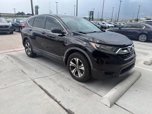 Used 2017 Honda CR-V LX image 3