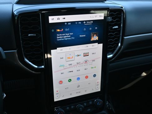 New 2025 Ford Ranger XLT w/ Equipment Group 301A High image 20