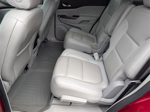 Used 2019 GMC Acadia SLT image 29