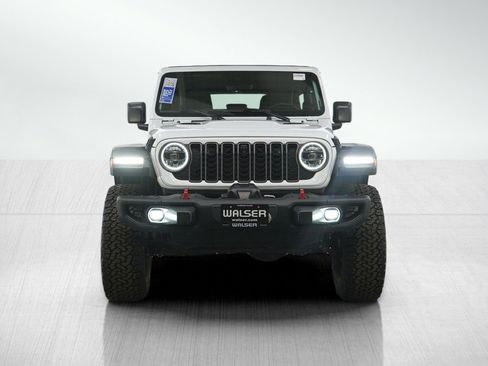 Used 2024 Jeep Wrangler Unlimited Rubicon w/ XTREMEE 35" Tire Package AWD/4WD image 8