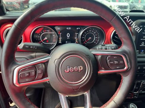 Used 2021 Jeep Wrangler Unlimited Rubicon AWD/4WD image 27