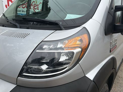 Used 2021 RAM ProMaster 2500 w/ Convenience Group image 9