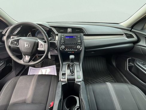 Used 2019 Honda Civic LX image 9