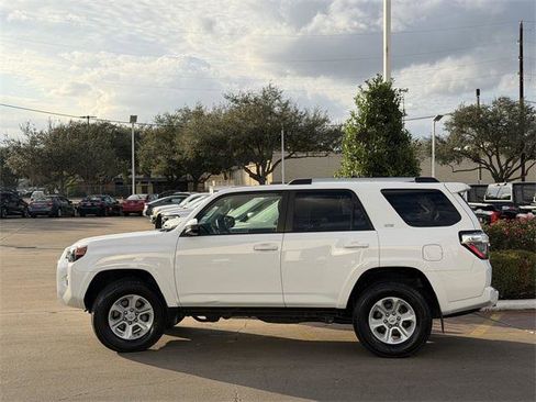 Certified 2023 Toyota 4Runner SR5 image 4