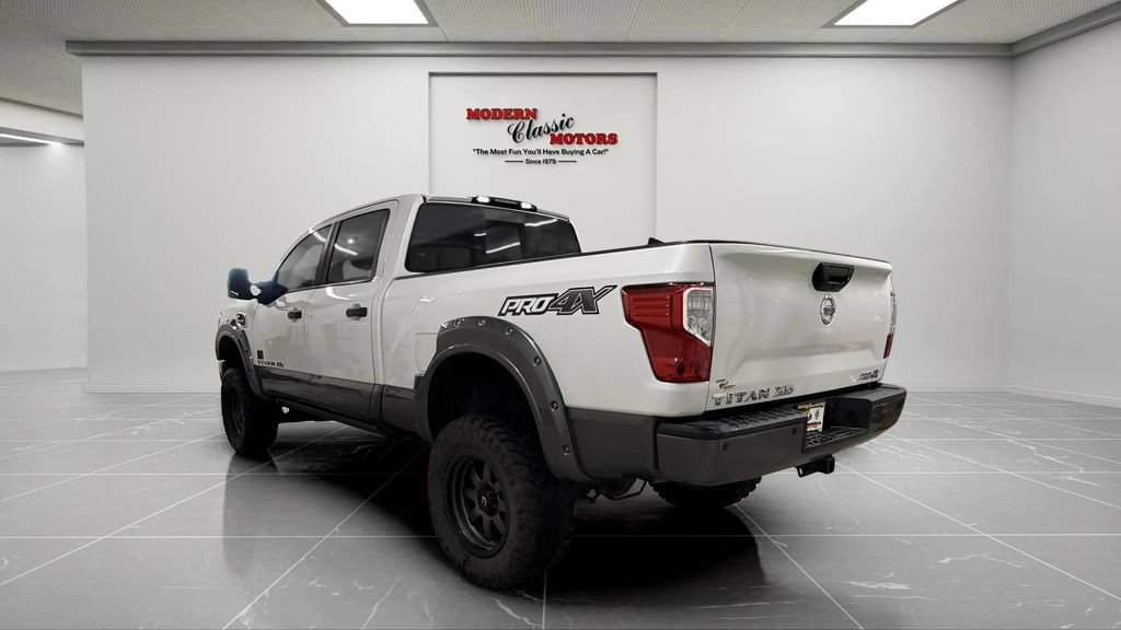 Used 2017 Nissan Titan PRO-4X w/ Pro-4x Convenience Package AWD/4WD image 5