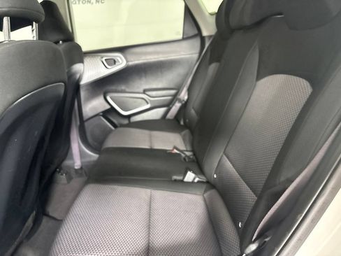 Used 2024 Kia Soul LX w/ Option Group 015 FWD image 23