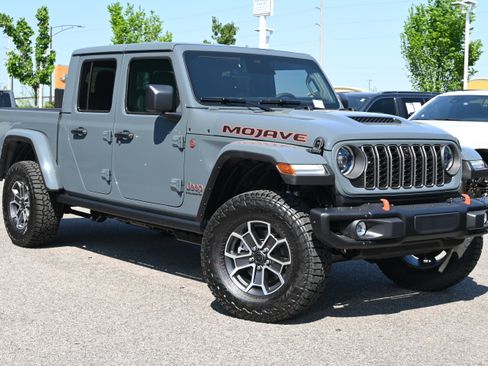 New 2026 Jeep Gladiator Mojave AWD/4WD image 2