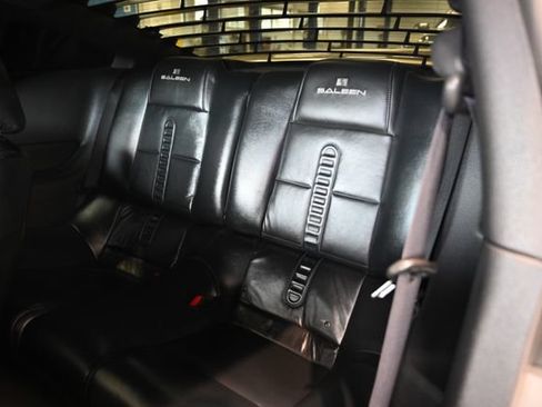 Used 2005 Ford Mustang GT Premium RWD image 13