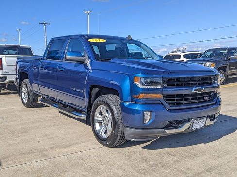 Used 2018 Chevrolet Silverado 1500 LT w/ All Star Edition image 5