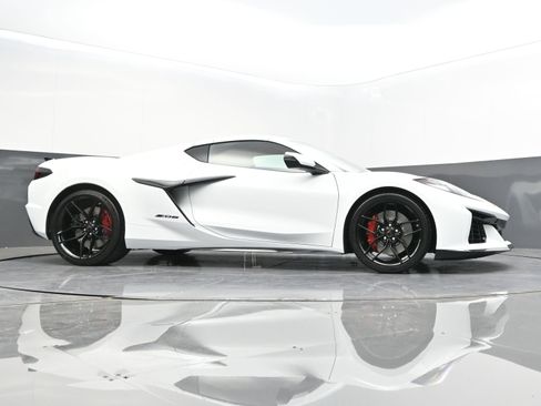 New 2026 Chevrolet Corvette Z06 w/ Stealth Interior Trim Package RWD image 52