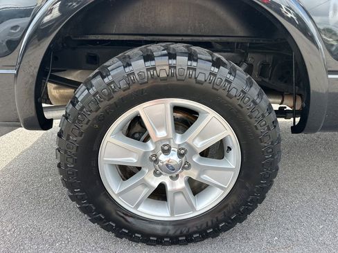 Used 2013 Ford F150 Lariat w/ Mid Equipment Group AWD/4WD image 14